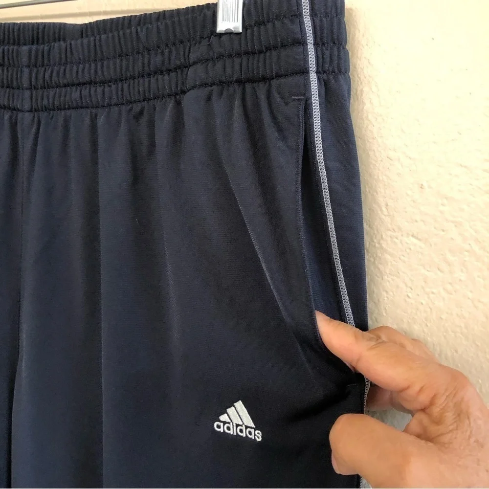 Adidas Men’s Vintage 2007 Navy Blue Sweatpants Size XL
